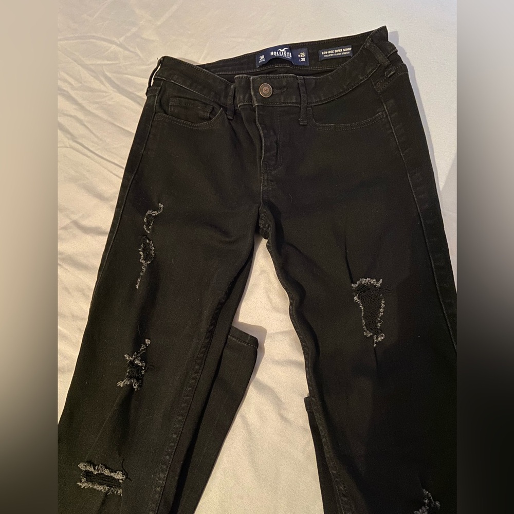 Hollister Women’s Ripped Black Jeans 3R, W26 L30